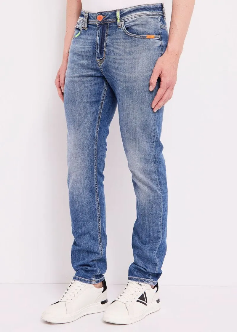 Jeans slim con ricami