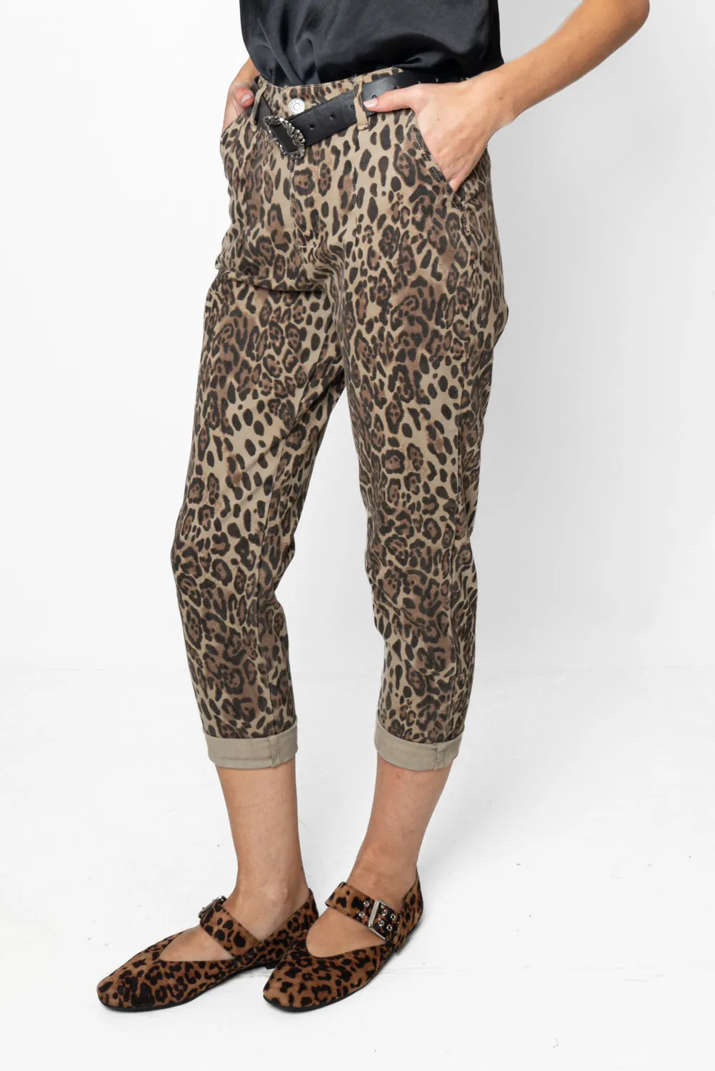 Pantalone leopardato con cintura