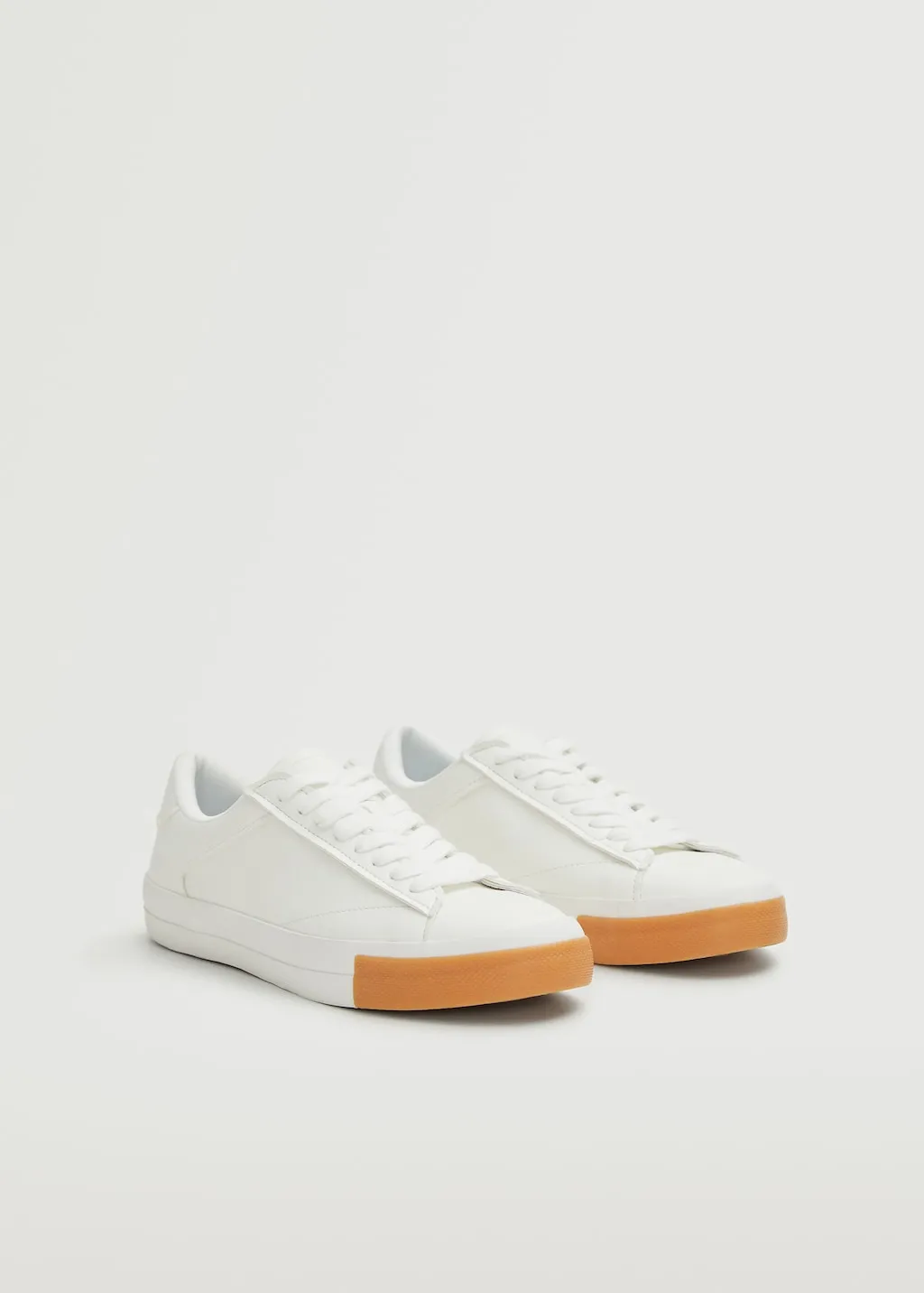 Sneaker basic lacci