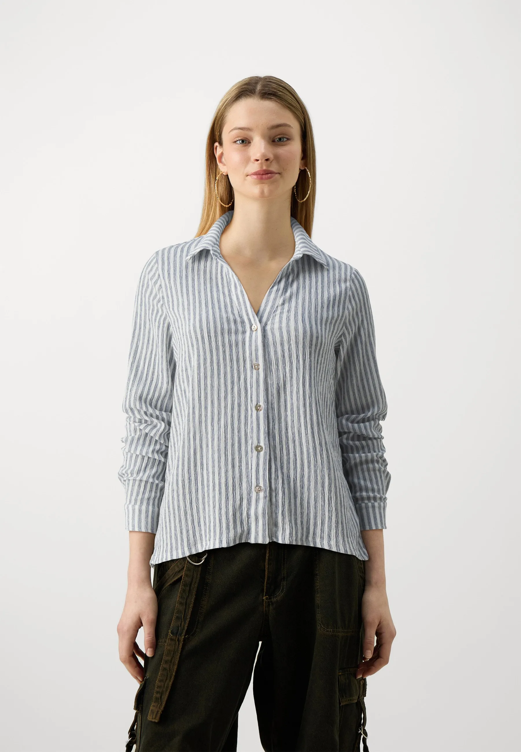 VMBERTA PIA SHIRT - Camicia