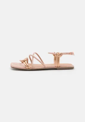 WIDE FIT - Sandali
